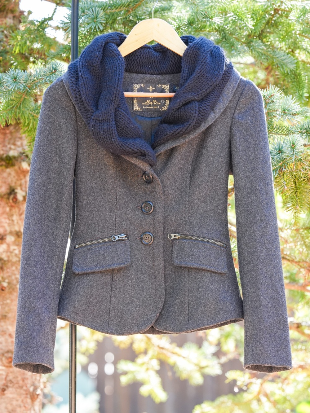 GUESS Gray Wool Blend Coat XS Classic Button Front Jacket